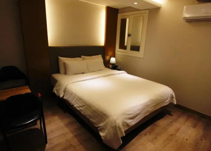 Hotel Demian Seoel